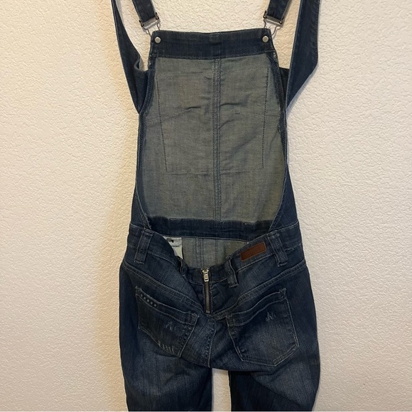 Blank NYC Size 25 Skinny Leg Overalls Whiskered Fading Ankle Zipper - Picture 6 of 13